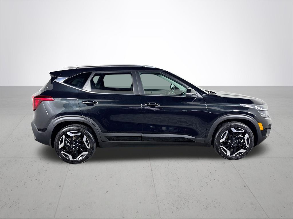 2024 Kia Seltos SX