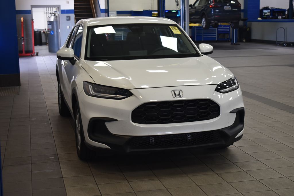 2023 Honda HR-V LX 3