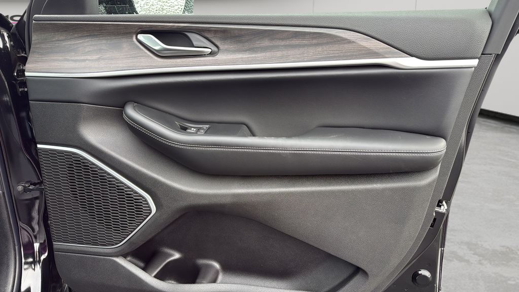 2026 Jeep Grand Cherokee L