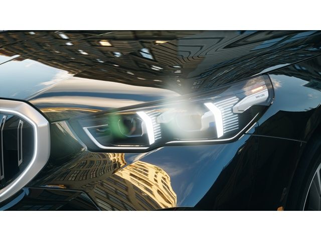 Thumbnail: 2026 BMW 5 Series - 6