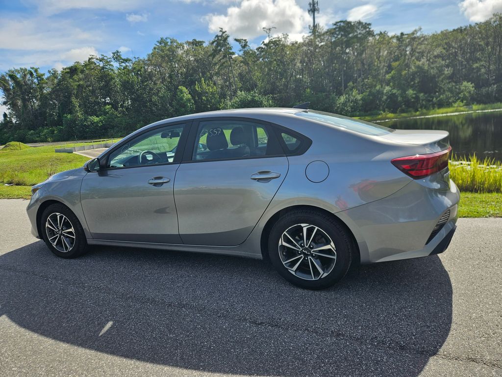Thumbnail: 2023 Kia Forte - 2