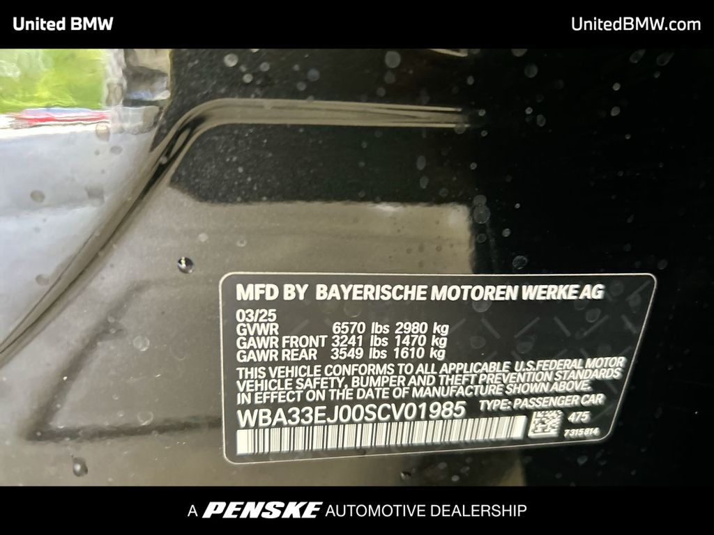 Thumbnail: 2025 BMW 7 Series - 24