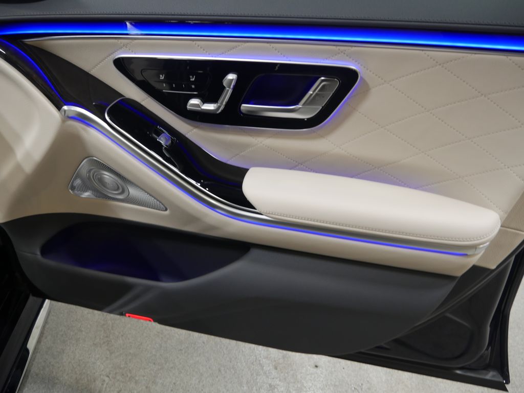 Thumbnail: 2026 Mercedes-Benz S-Class - 25