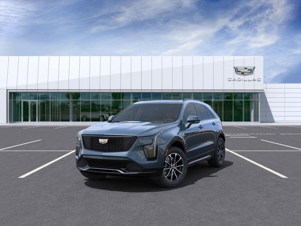 2024 Cadillac XT4 Sport 8