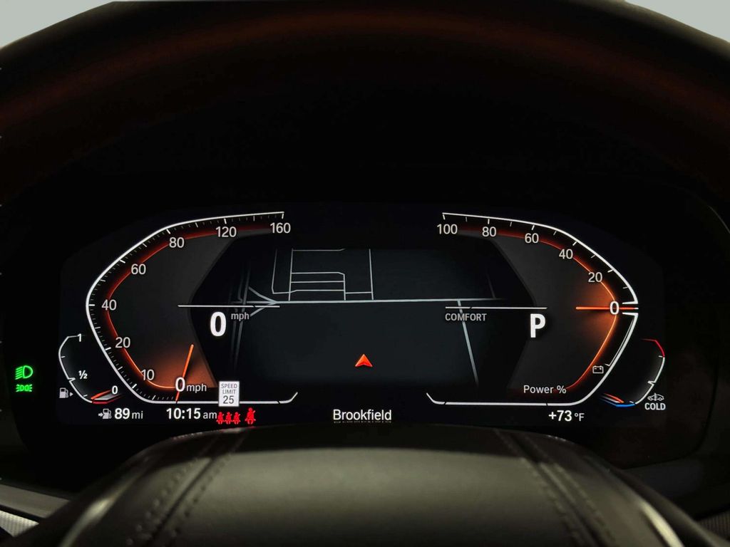 Used 2022 Black BMW xDrive40i image 12