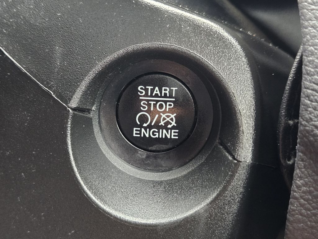 2018 Jeep Compass Latitude Black at Bravo Nissan