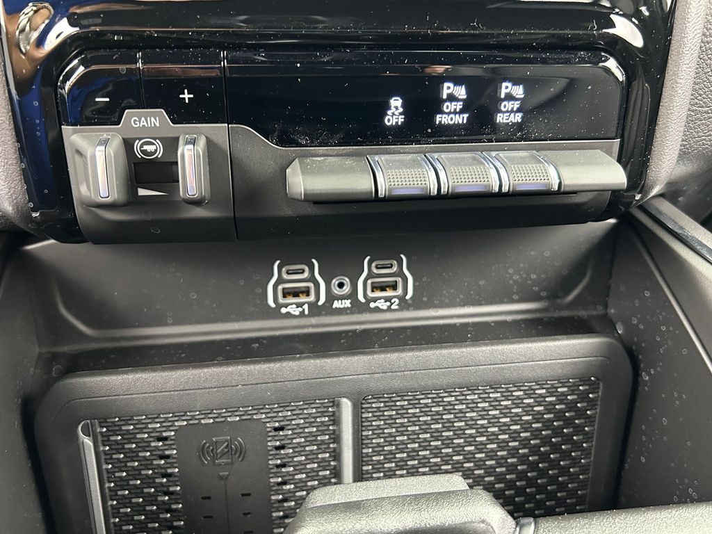 New 2026 Bright White Clearcoat Ram Laramie image 17