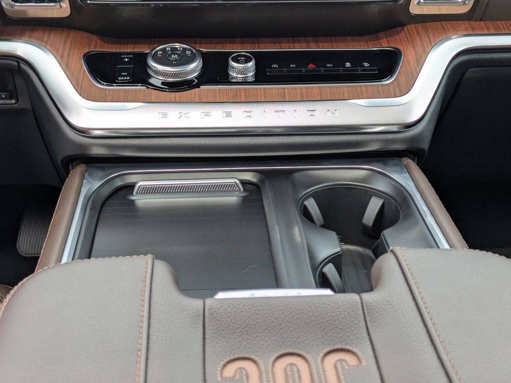 2026 Ford Expedition Max King Ranch MAX