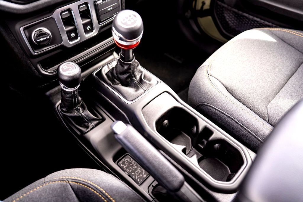 New Car 2025 Jeep Wrangler  Sport For Sale Under $35,000 In Taylor, Texas
