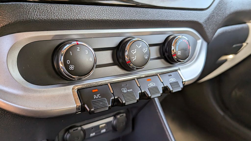 Used 2017 Kia Rio LX 4D Sedan