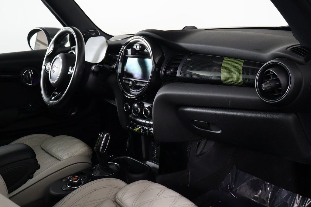 Thumbnail: 2021 MINI Cooper - 9