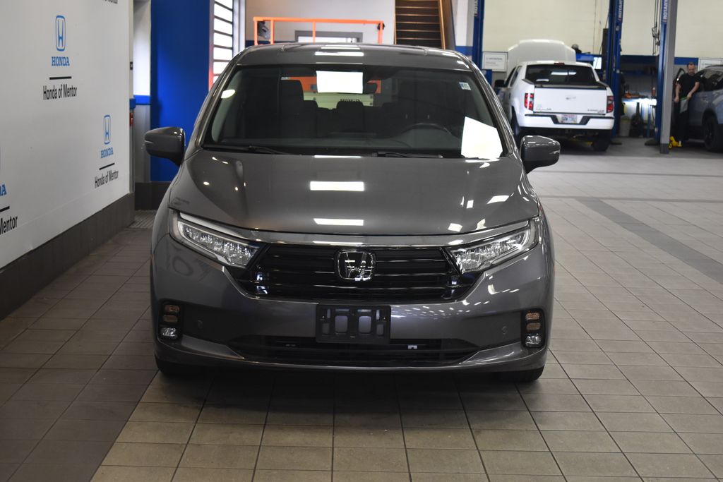 2022 Honda Odyssey Touring 2