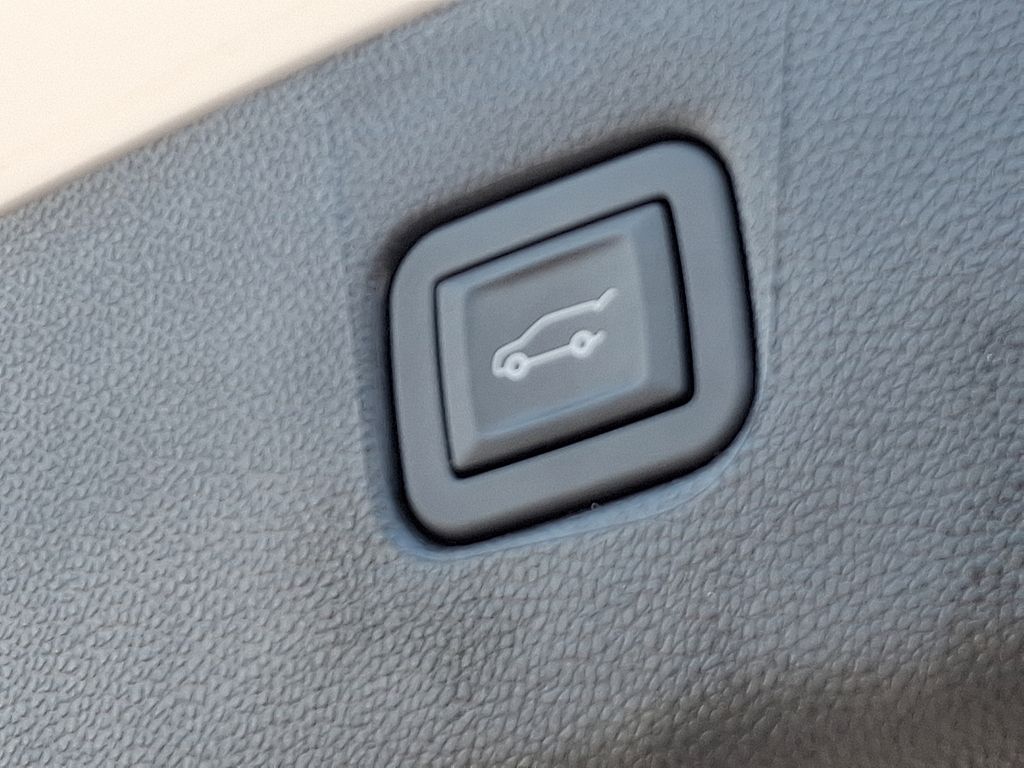 2024 Chevrolet Blazer Premier 32