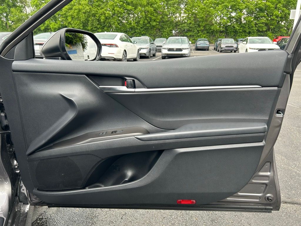 2023 Toyota Camry LE 25