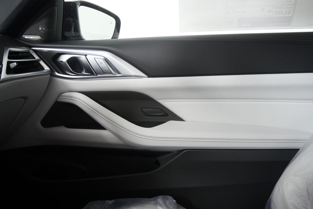 Thumbnail: 2026 BMW M4 - 23