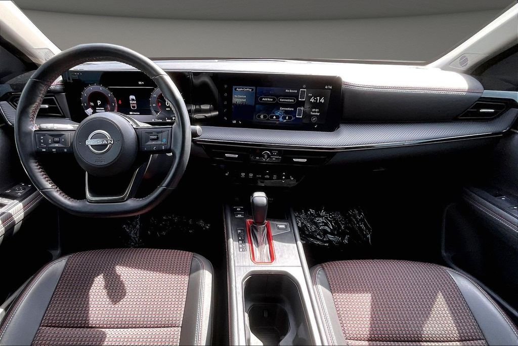 Used 2025 Nissan Kicks SUV