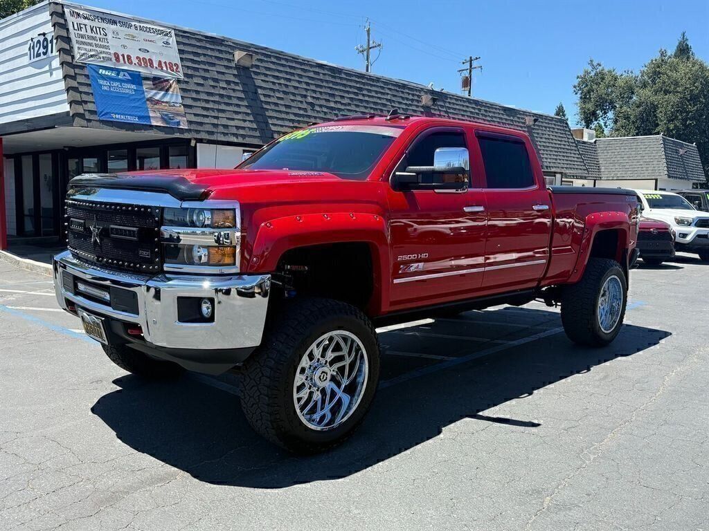 Victory Red 2015 Chevrolet Silverado 2500HD Pickup Truck Four-Wheel Drive 6-Speed Automatic