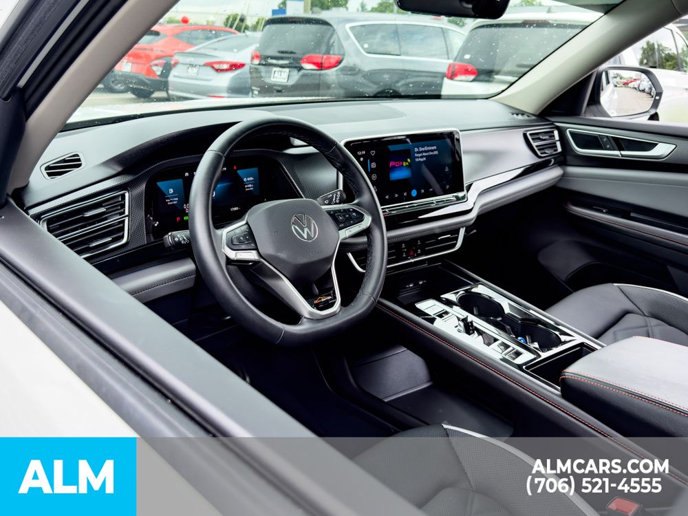 Used 2025 Black Volkswagen 2.0T Peak Edition image 9