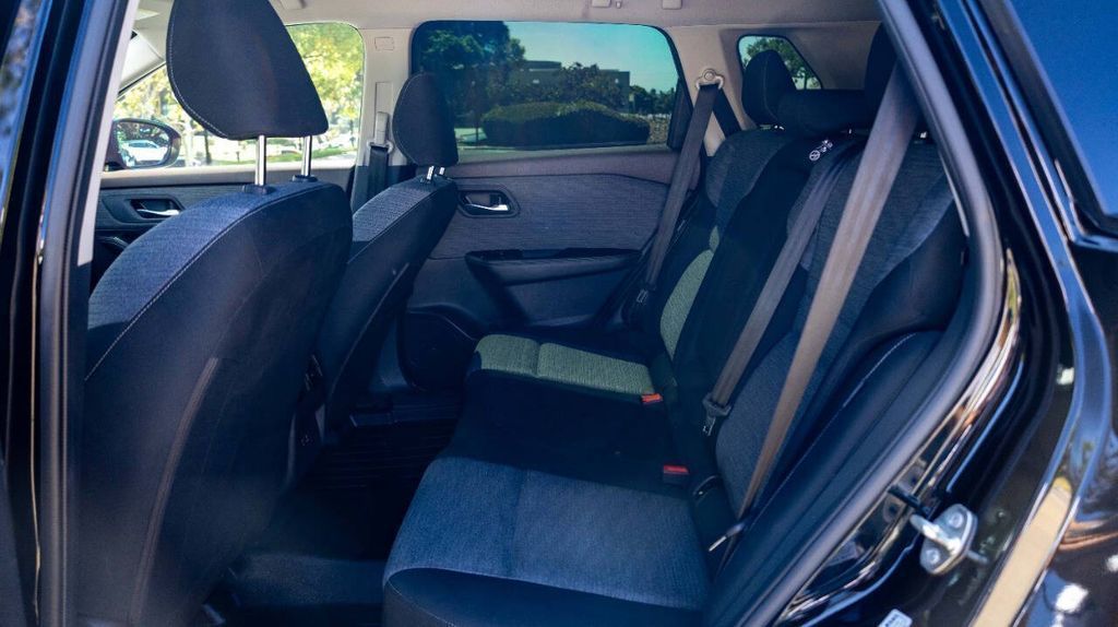 Used 2023 Nissan Rogue SV 4D Sport Utility