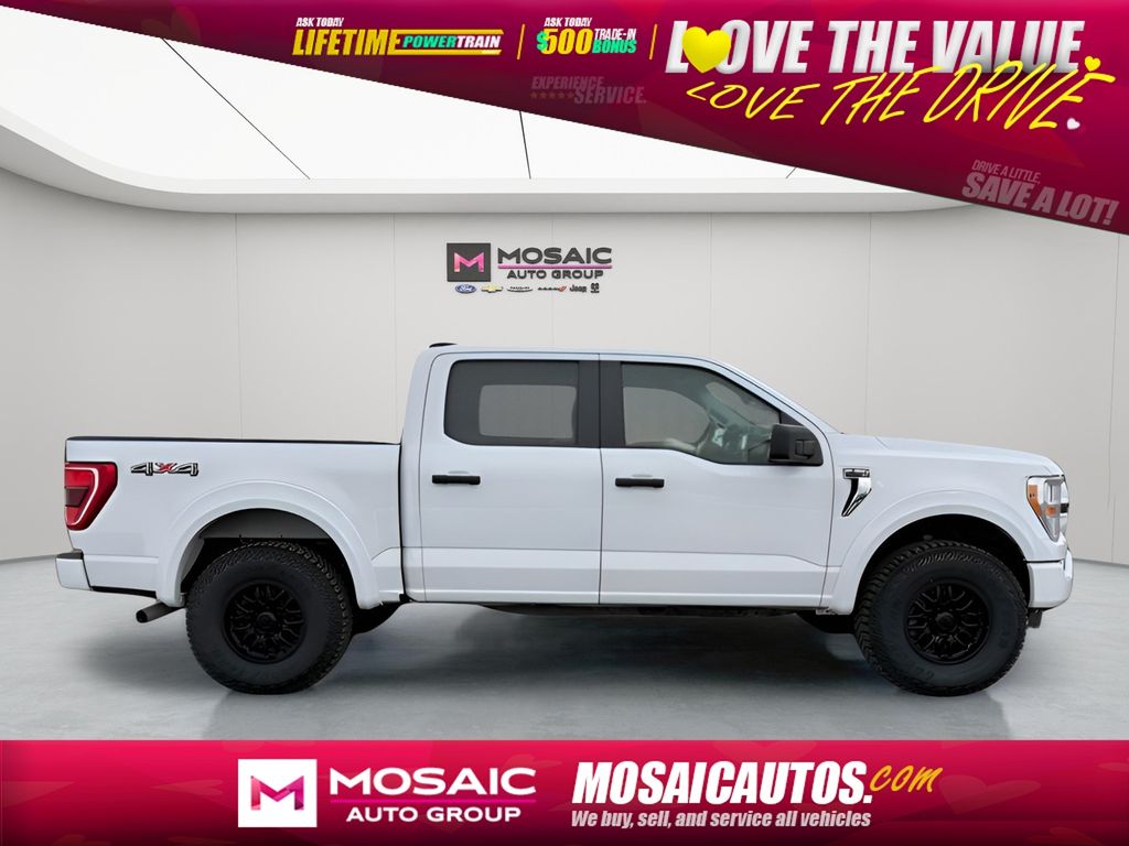 Used 2022 Ford F-150 XLT Trucks