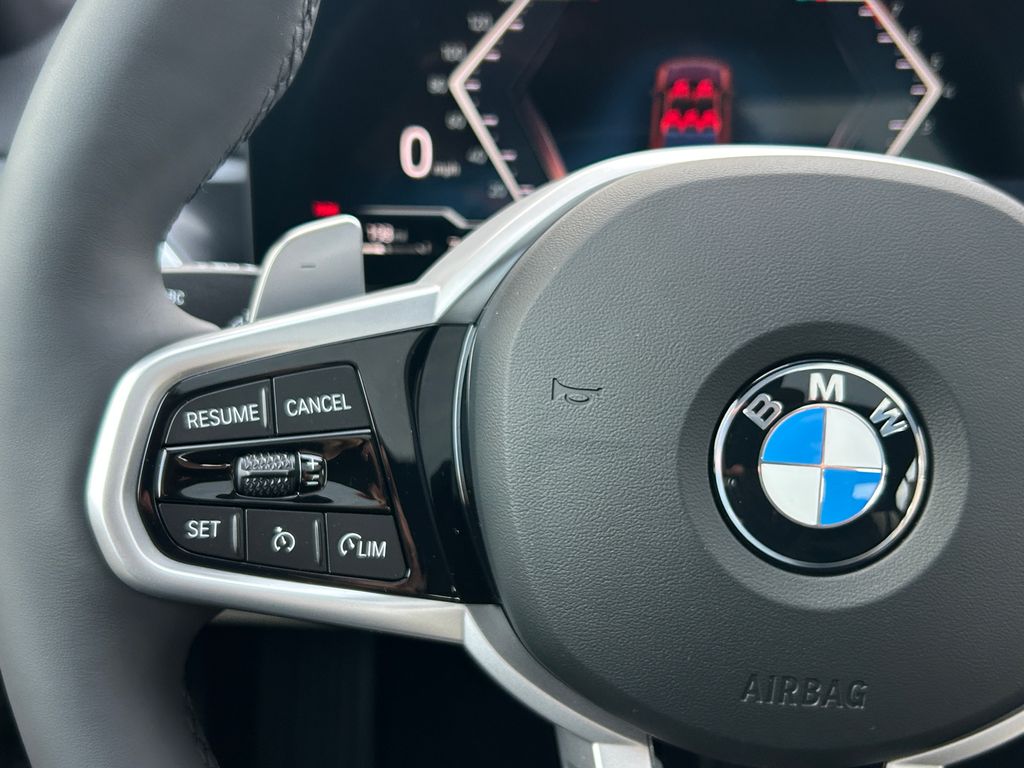 Thumbnail: 2026 BMW 3 Series - 19