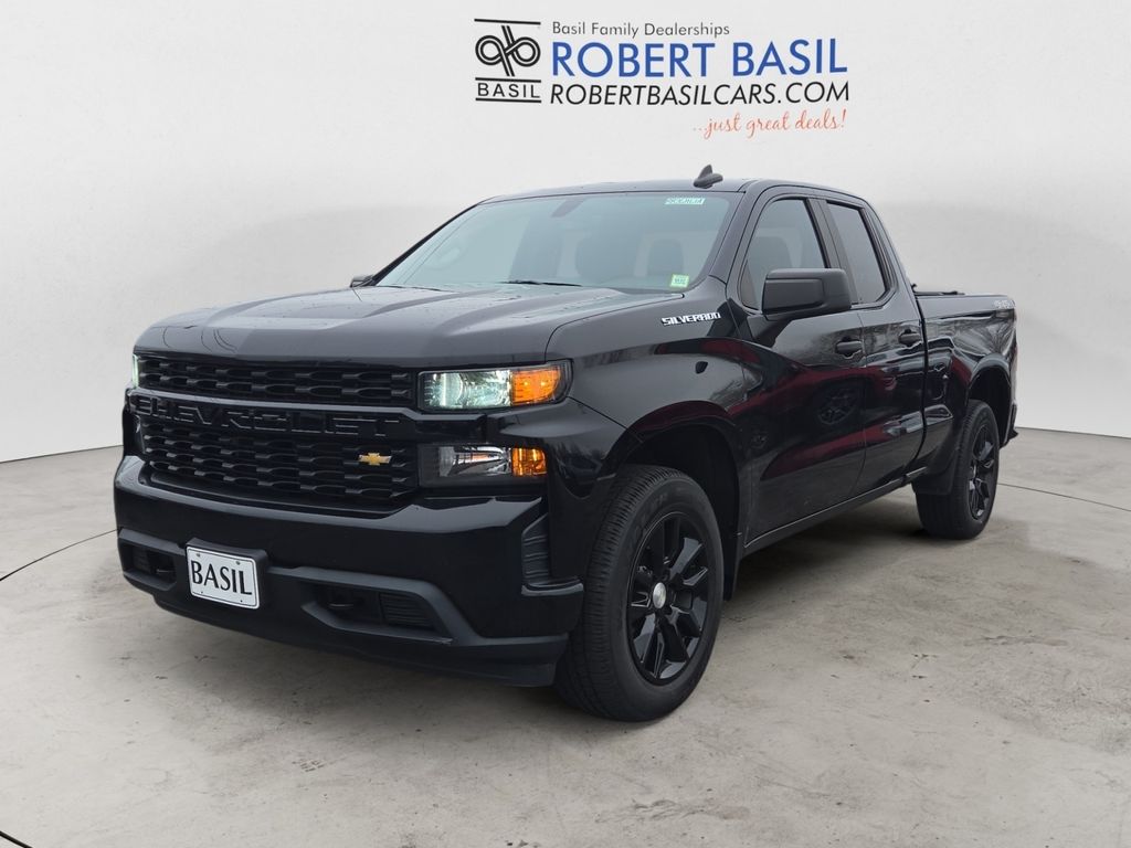 Black 2019 Chevrolet Silverado 1500 Custom Double Cab 4WD Pickup Truck Four-Wheel Drive 6-Speed Automatic Overdrive
