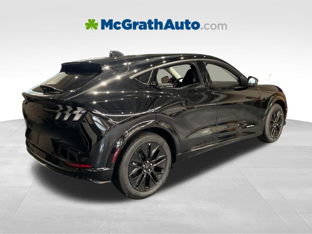 New 2026 Black Ford Premium image 4
