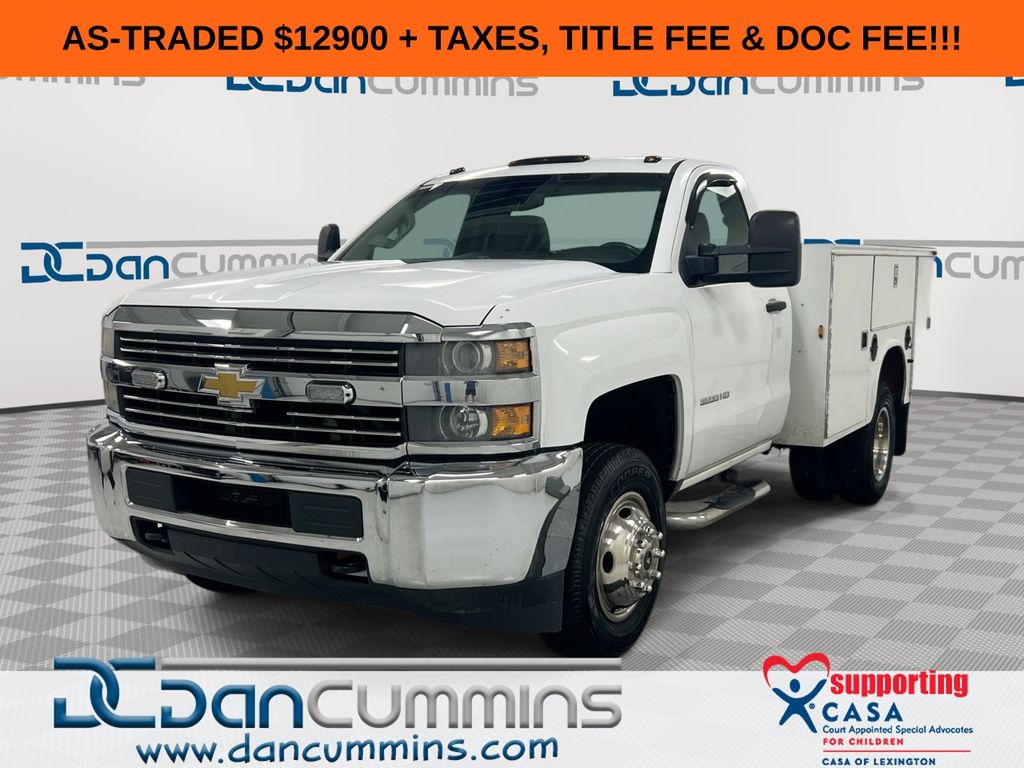 Summit White 2015 Chevrolet Silverado 3500HD Pickup Truck 4X2 6-Speed Automatic Overdrive