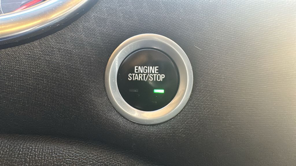 2020 Chevrolet Malibu LT White at Emmons Autoplex