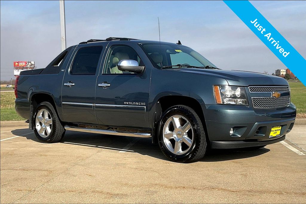 2012 Chevrolet Avalanche LTZ 4WD