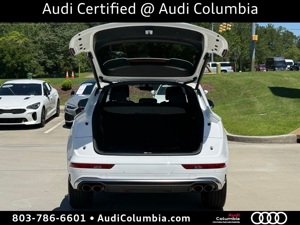 2023 Audi SQ5 Premium Plus Ibis White - Jim Hudson Acura - Image 16