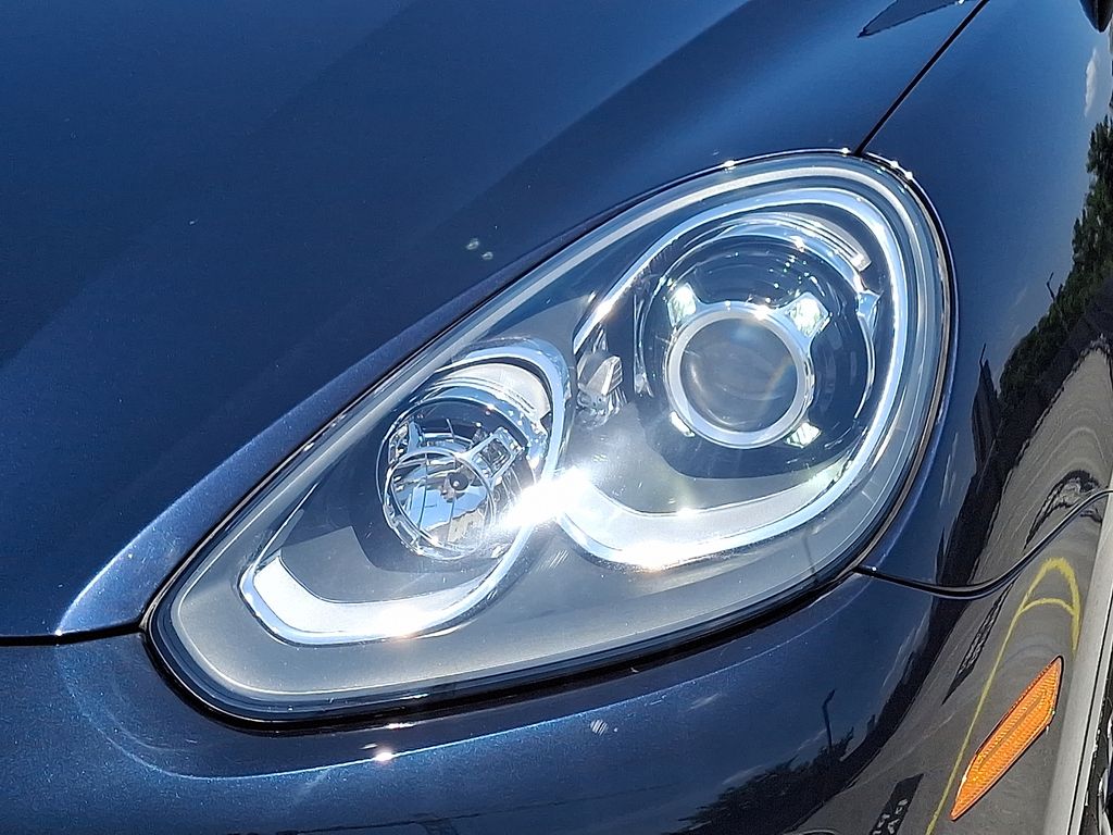 Thumbnail: 2018 Porsche Cayenne - 11