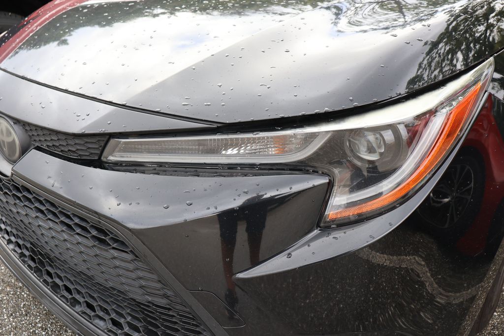 Thumbnail: 2021 Toyota Corolla - 3