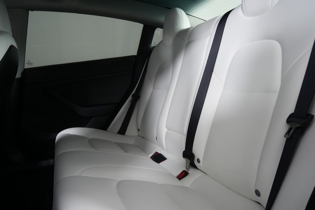 2022 Tesla Model 3 Performance 17