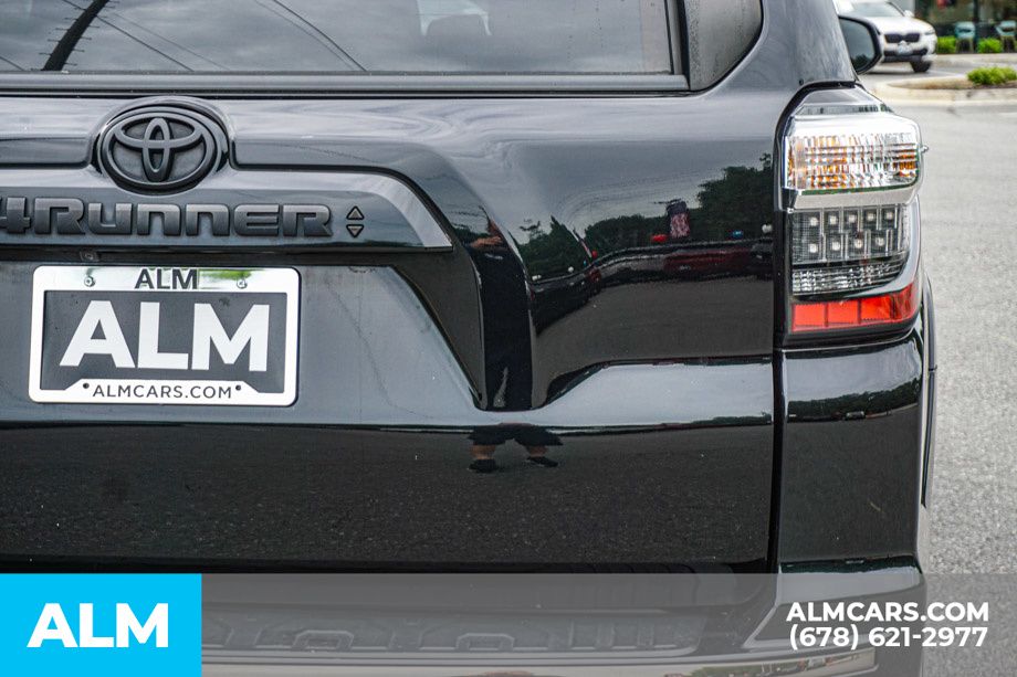 Used 2020 Black Toyota Nightshade image 13