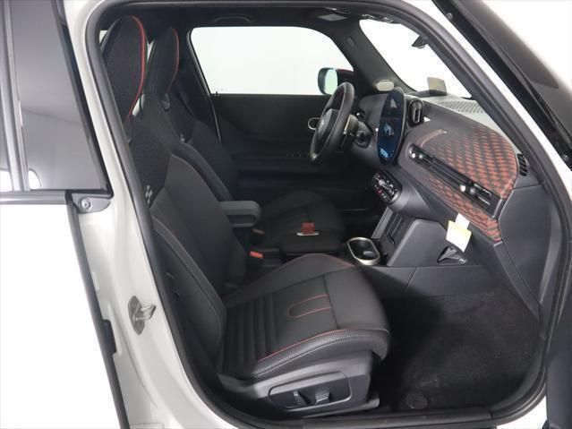 Thumbnail: 2026 MINI Cooper - 19