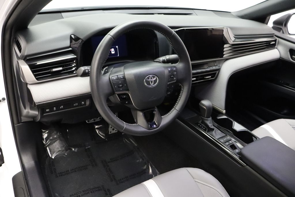 Thumbnail: 2025 Toyota Camry - 15