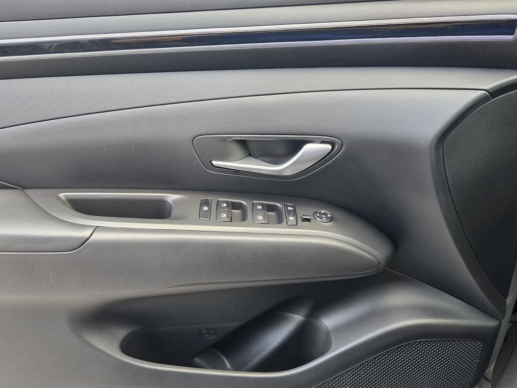 2022 Hyundai Santa Cruz - $21,499