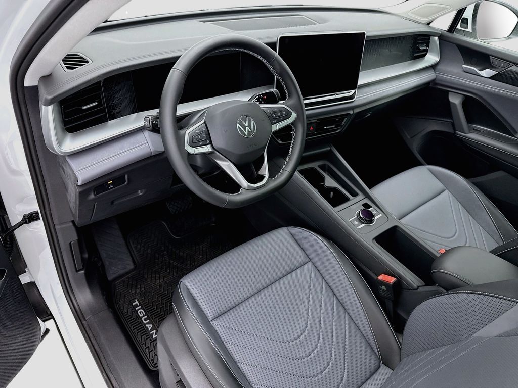 Thumbnail: 2026 Volkswagen Tiguan - 9