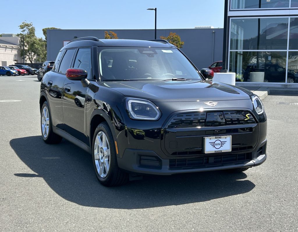 2025 MINI Cooper Countryman Iconic 7