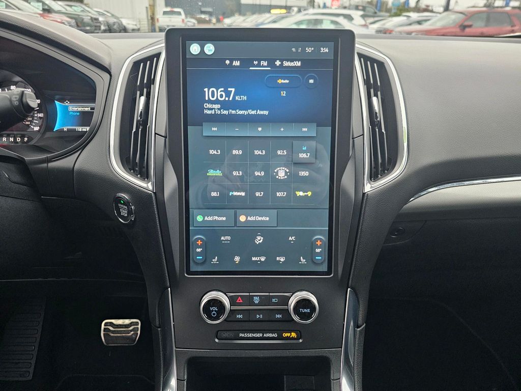 2022 Ford Edge ST