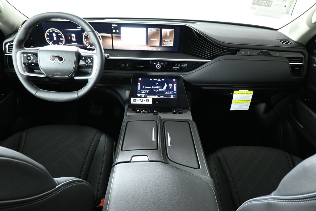 Thumbnail: 2026 INFINITI QX80 - 4