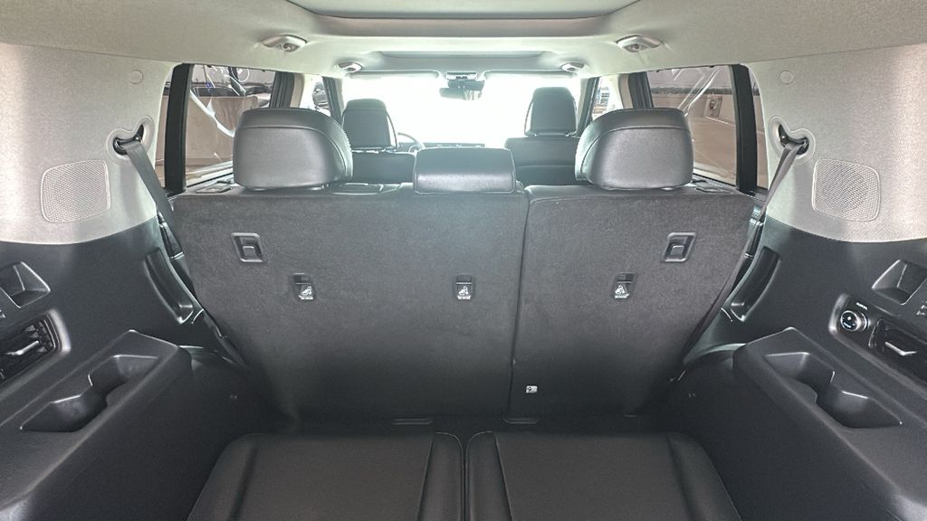2025 Hyundai Santa Fe Limited Gray at Cook Ford