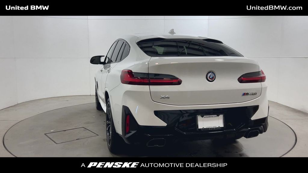 Thumbnail: 2023 BMW X4 - 7