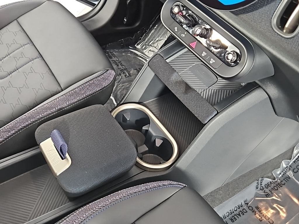 Thumbnail: 2025 MINI Cooper Countryman - 15