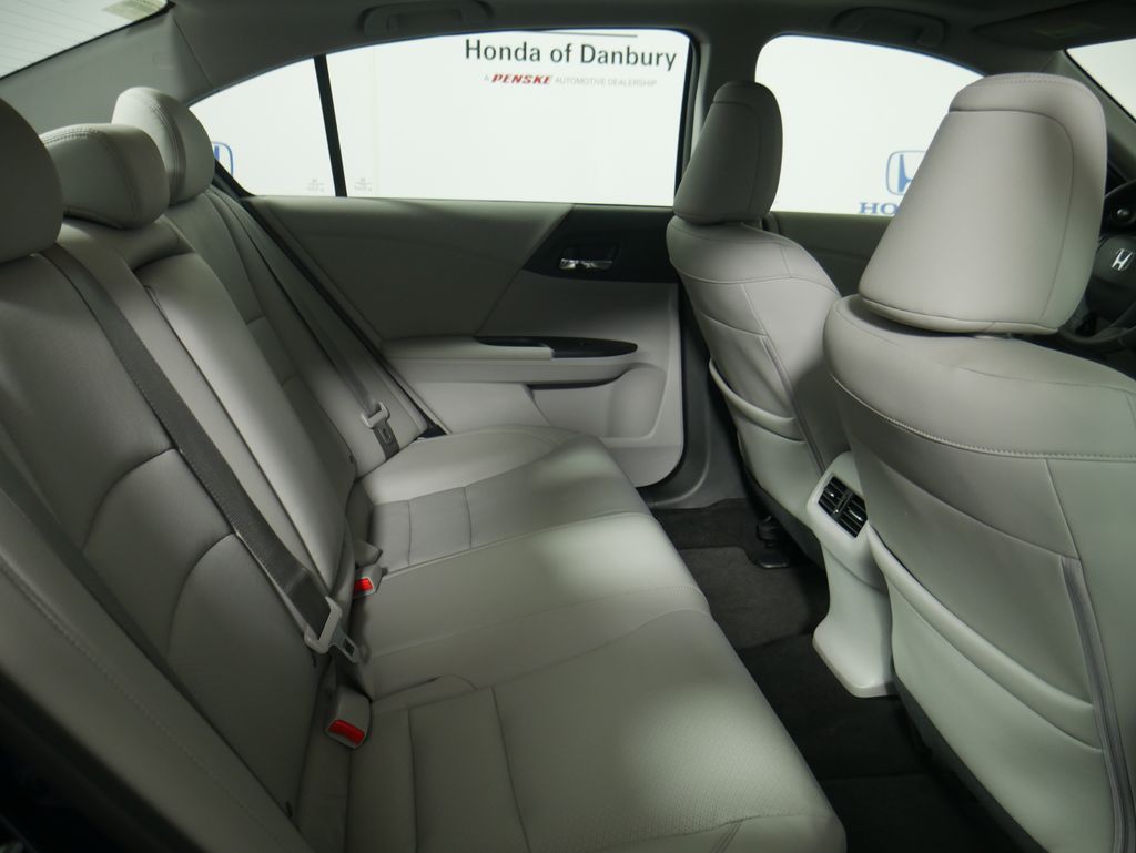 Thumbnail: 2015 Honda Accord - 8