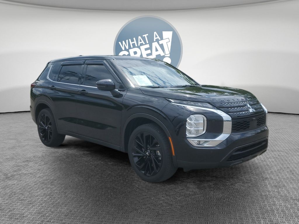 Black Diamond 2024 Mitsubishi Outlander SUV / Crossover All-Wheel Drive Continuously Variable Transmission