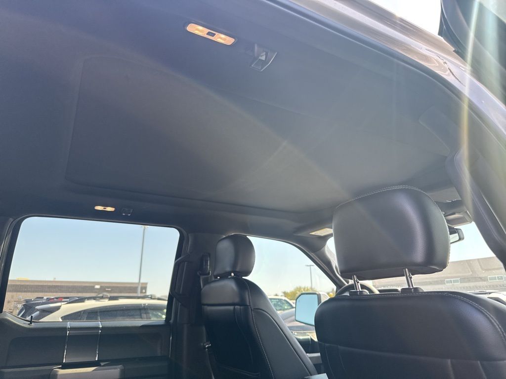 2019 Ford F-150 Lariat 9