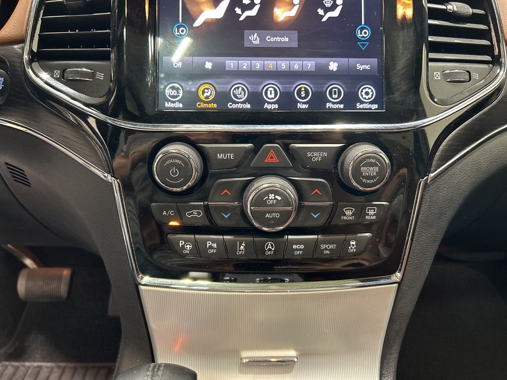used 2020 Jeep Grand Cherokee car, priced at $28,821