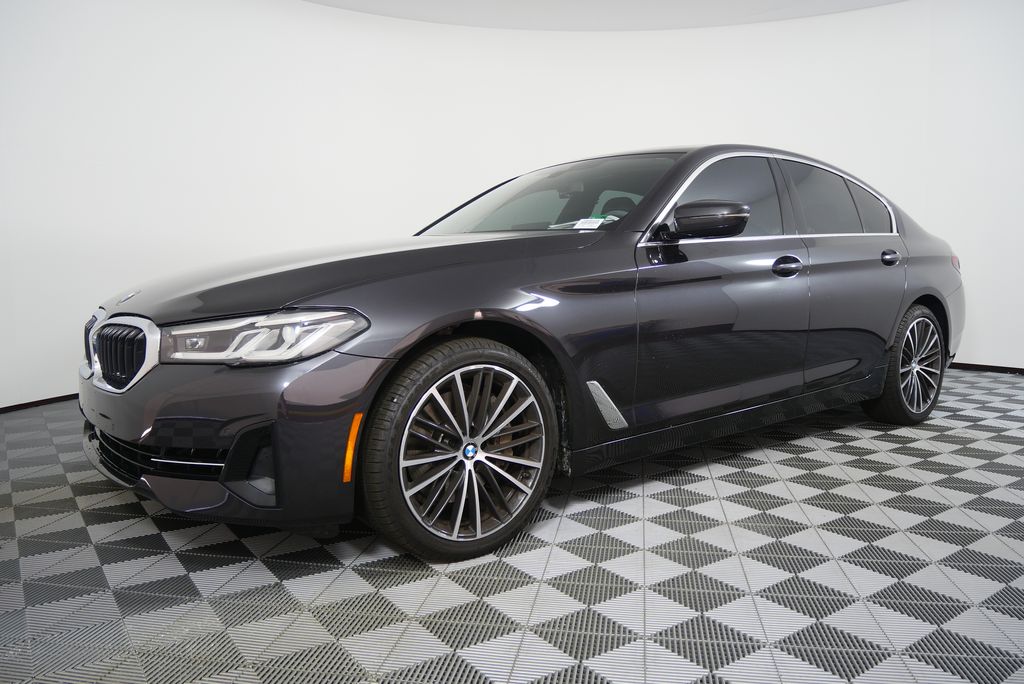 Thumbnail: 2023 BMW 5 Series - 8